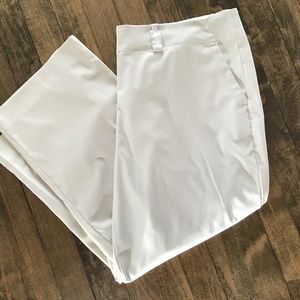 Women’s Nike Golf Dri-Fit Capri Pants